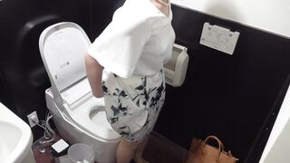 【vol.47】豊満ムッチリエロボディを露出して、掻き出すようなオナニーをしだす女 voyeur jp