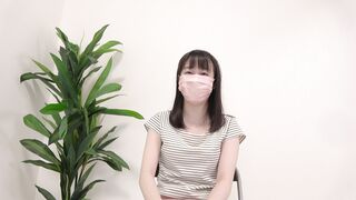 【胸チラ盗●】小柄な可愛い子純白パンチラ色素の薄い美乳首【ベーシストの日常Vol.5】 voyeur jp