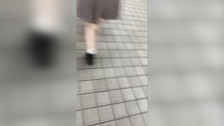 撮影バレ！黒髪の美少女が電車内でPを僕に見せつけてくる voyeur jp 3