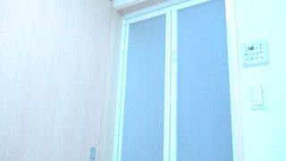 【民泊着替え】3アングル粘着●撮!!なかよし二人組・美人女子大生コンビ!!-174、175人目 voyeur jp 4