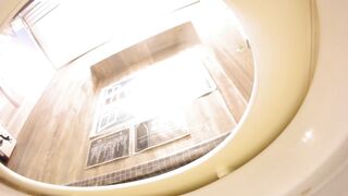 地下鉄御〇筋のトイレ26ボチャッボチャッボトッ鮮明な天の声 voyeur jp 4 (5)