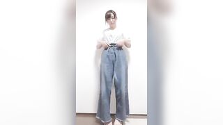【無修正・流出モノ】写真を見て判断してください 限定300 jvip 01