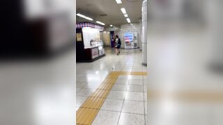 JK盗撮日記124　初登場！！元美少女アイドル長濱○る似！！超激カワロリJKを電車内とトイレ内で盗撮【※完全主観27分超撮影】 voyeur jp