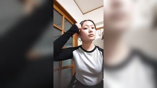 旦那に隠れてオナニー配信しちゃう淫乱な人妻 jvip 05