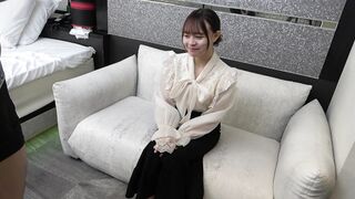 おとなしそうな見た目が豹変！色白18歳と濃厚ハメ　特典完品セット（11.2GB） jvip