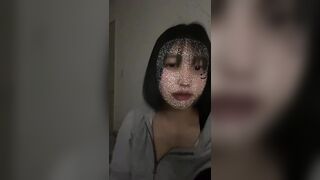 【素人】高画質版(未劣化)LIVE配信のあのコ。アヘ顔でオナったり、身体をゴシゴシみたり編【流.出】 jvip 01