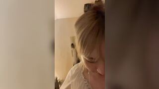 無 19歳看護学生 色白美‌少‌女が布の上からこすりつけてビクッ jvip 0002