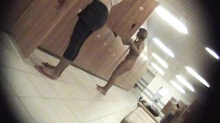 Locker 871 jvip 120526 02