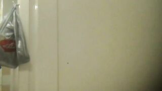 Shower 621 jvip 120526 09