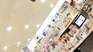 フルHD高画質パンチラ逆さ撮り074 エロママの悩殺Tバック voyeur jp 160526