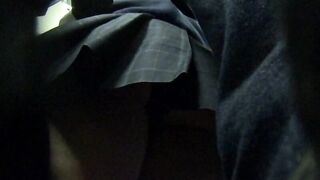 パンチラ小人目線-pa-to131-電車編 voyeur jp 01-200526