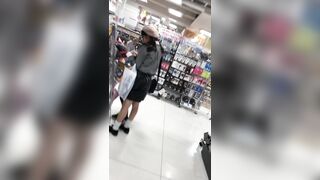 ２人のお嬢さんの逆さパンチラ動画-静止画-オマケ付き-２０６ voyeur jp 04-200526