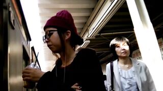 めくり撮りパンチラ part26 お姉さんの黒スト編 voyeur jp 02