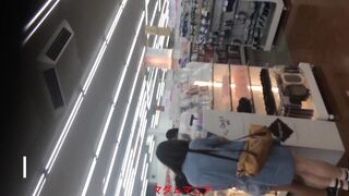 綺麗な奥様のスカートの中の秘密 part23 他 voyeur jp 03