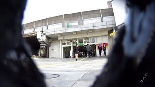 パンチラ小人目線 pa to348 電車編 voyeur jp