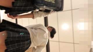 制服 前からのなかなかなハミ毛 voyeur jp