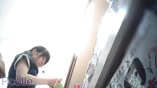 プリケツ少女とアイドル風jkちゃん voyeur jp