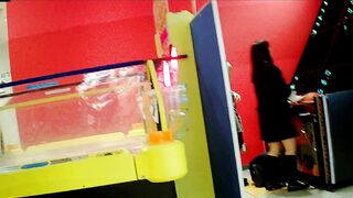 高画質 制服娘逆さ撮りｎｏ１７ voyeur jp