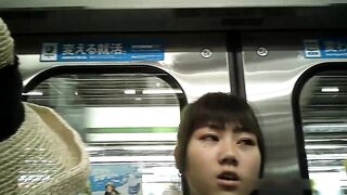 大きな瞳のお肌見せまくり美少女ちゃん ショートパンツの隙間から生pゲットsol 111 voyeur jp